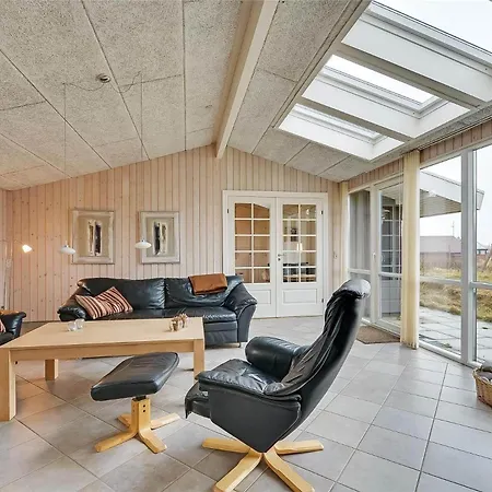 110-harboore-lucievej-8-b Semesterbostad